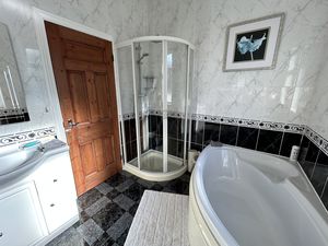 Photo 24- click for photo gallery